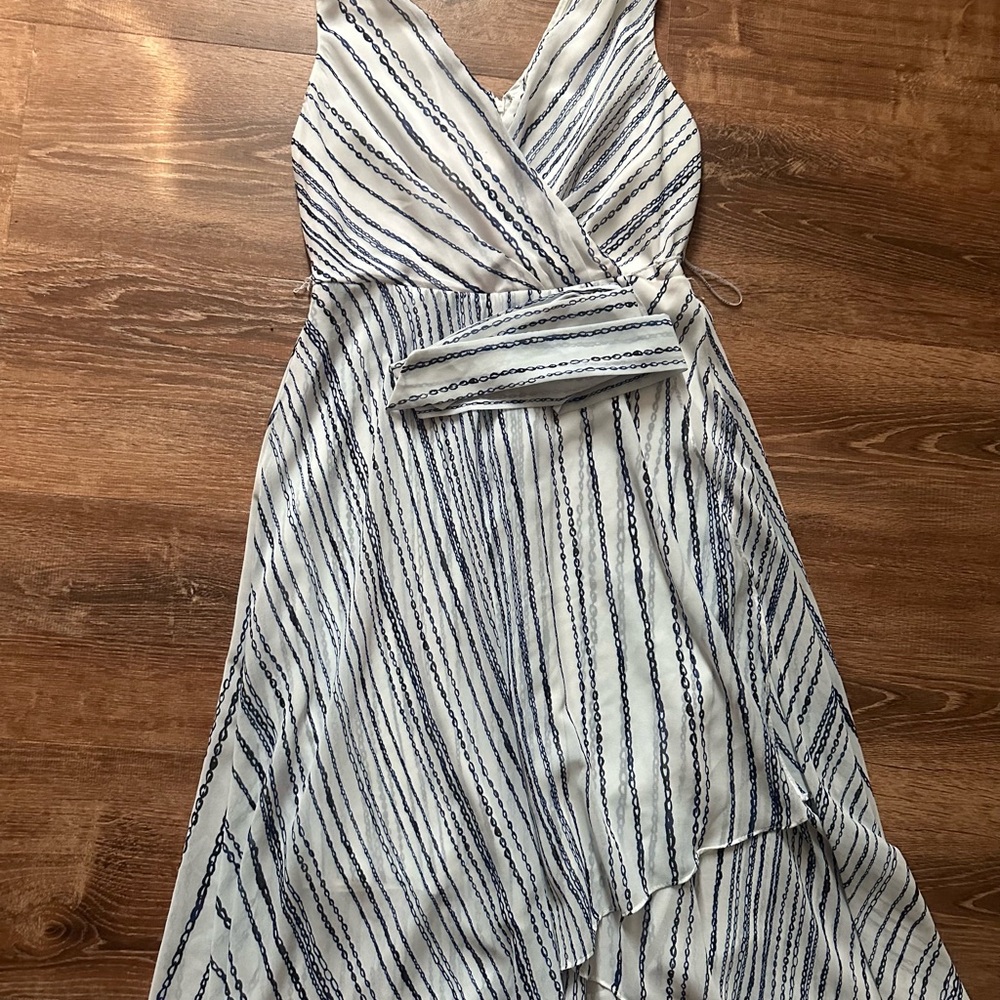 DKNYC Elegant Blue and White Striped Dress